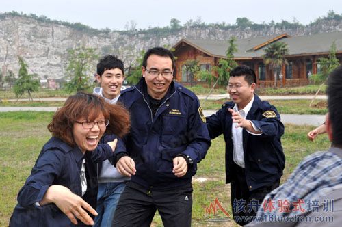 核舟拓展公司 昆山海關拓展培訓報道