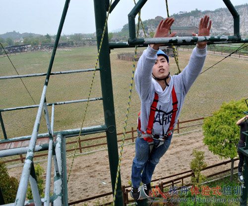 核舟拓展公司 昆山海關拓展培訓報道