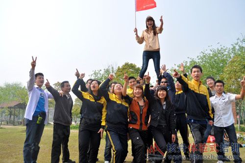 太湖鄉(xiāng)村牛仔拓展訓(xùn)練報(bào)道 核舟拓展培訓(xùn) 老鷹訓(xùn)練營(yíng) 大腦銀行